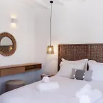 Nautilus Serifos 4*