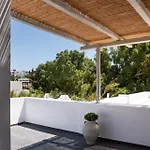 Nautilus Serifos 4*