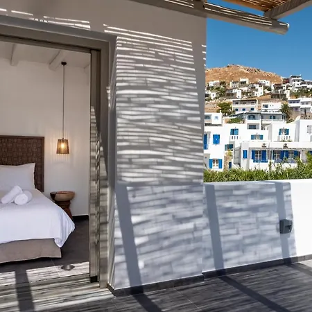 Nautilus Serifos Λιβαδάκια