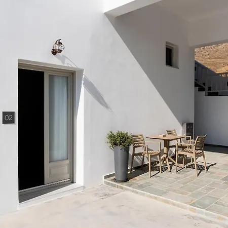 Nautilus Serifos 4*