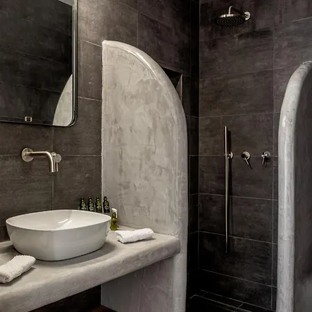 Nautilus Serifos Aparthotel
