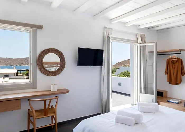 Nautilus Serifos Aparthotel