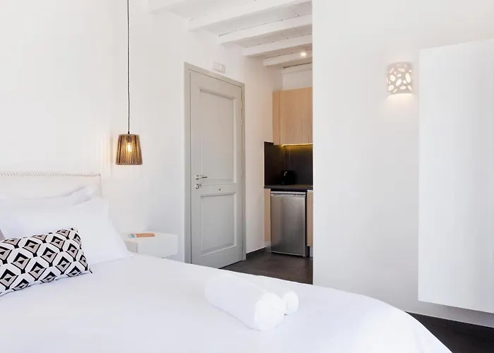 Nautilus Serifos 4* Livadakia